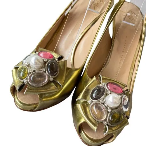 GIUSEPPE ZANOTTI Gold Patent Leather Rhinestone Slingback Pumps & Bag, Size 38.5