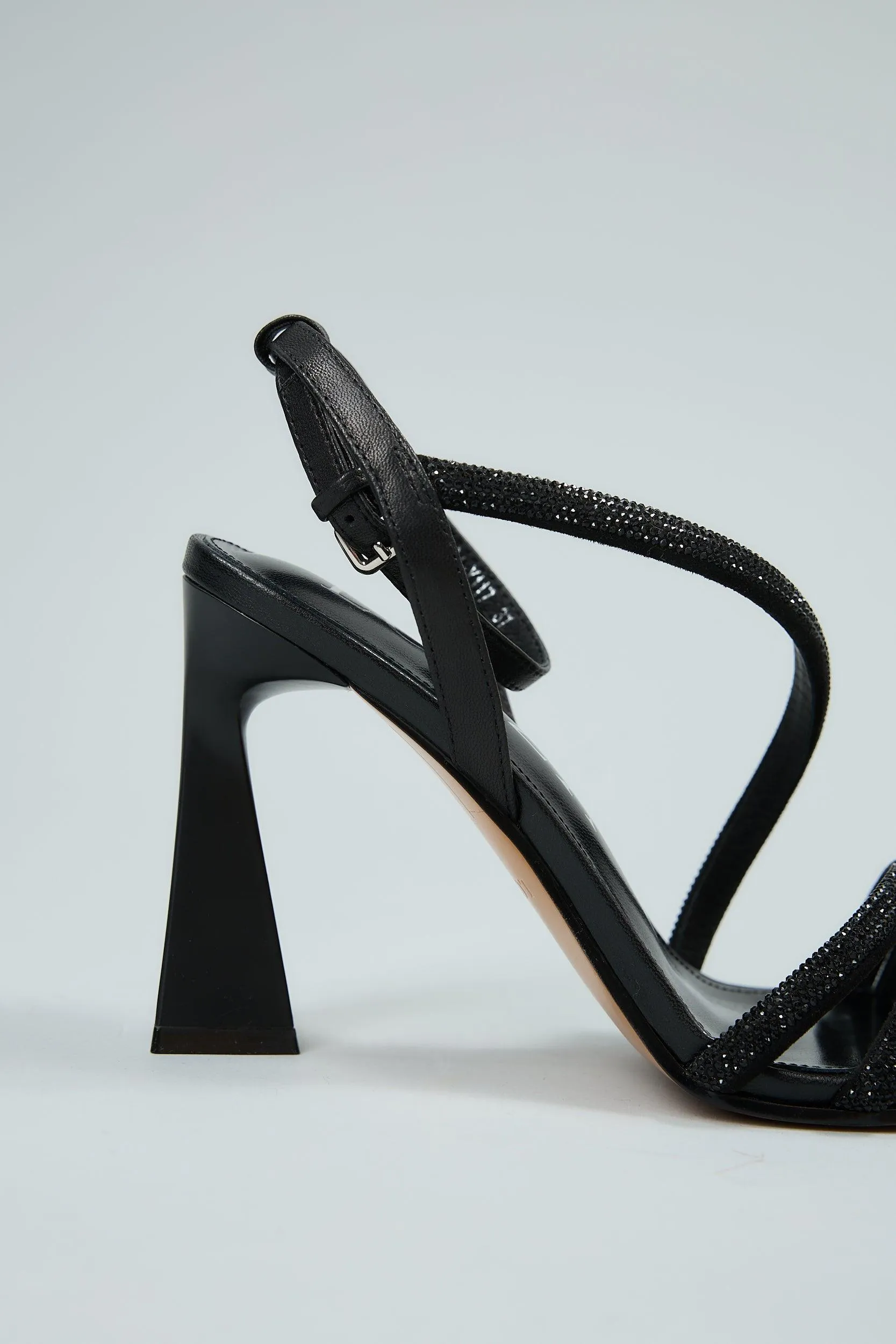Lucia Black
