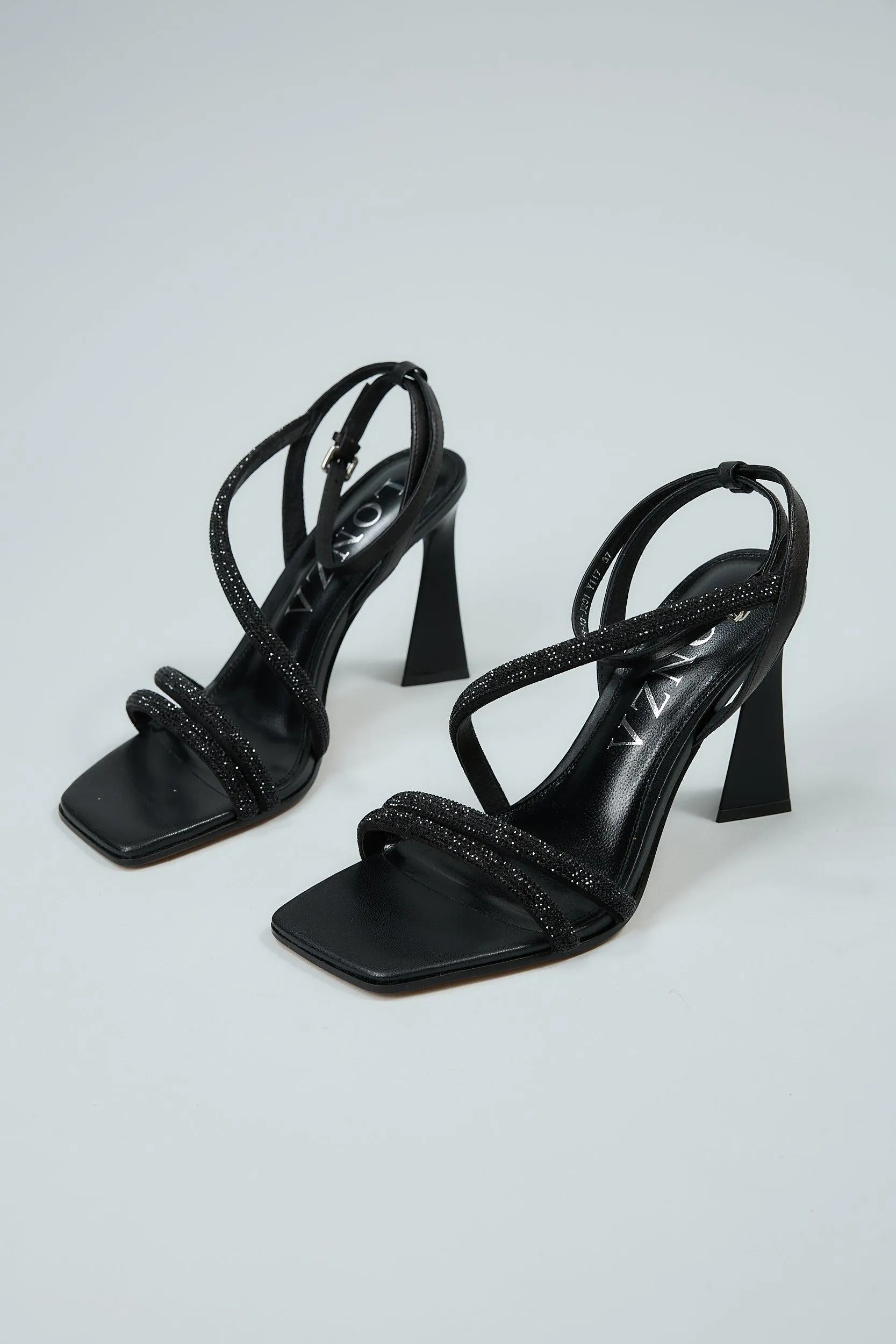 Lucia Black