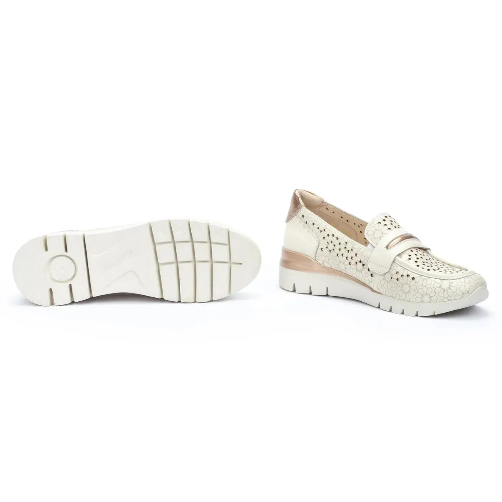 Pikolinos Cantabria Nata Leather Slip-On (Women's)