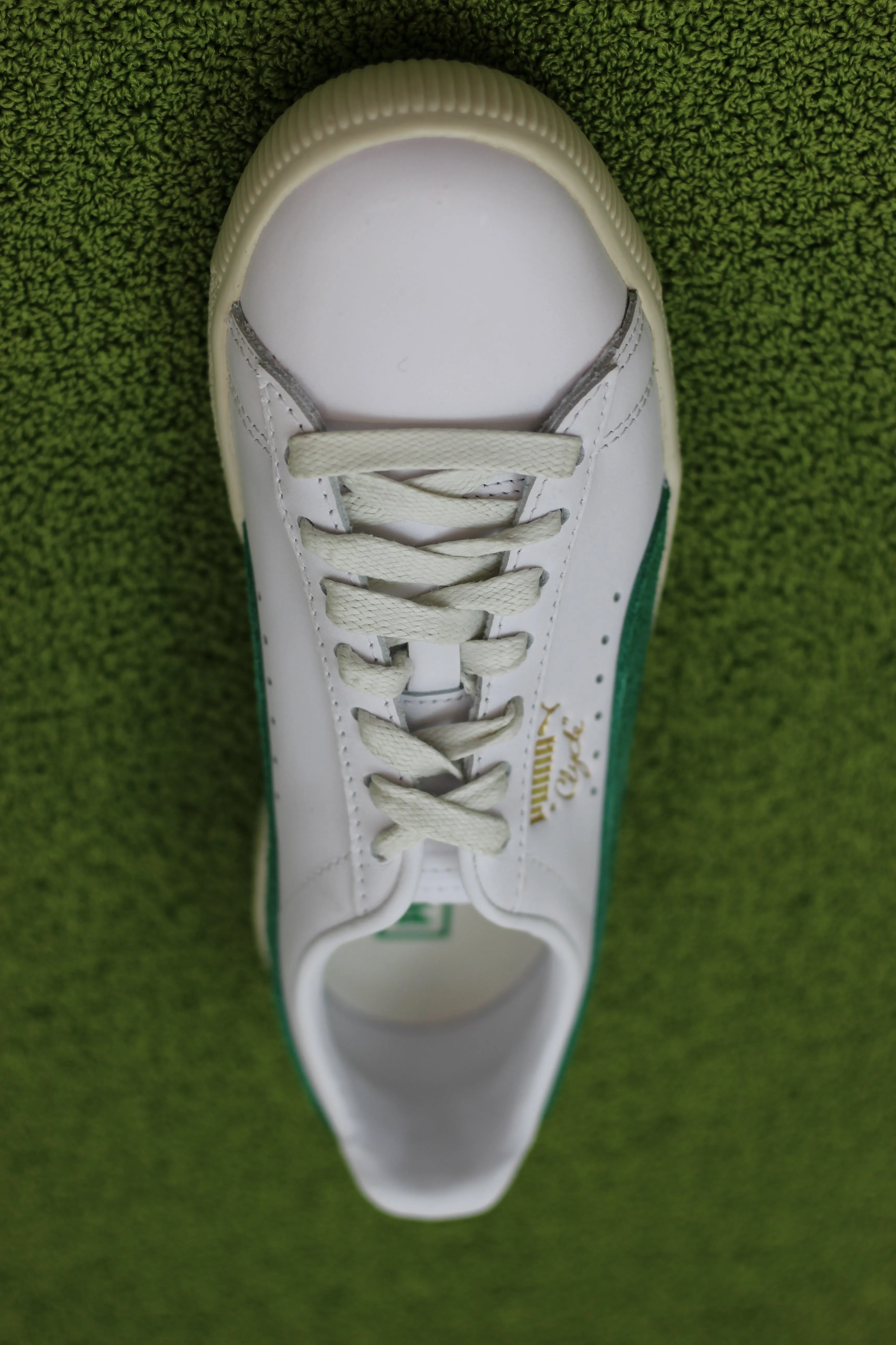 Unisex Clyde Base Sneaker - White/Green Leather/Suede